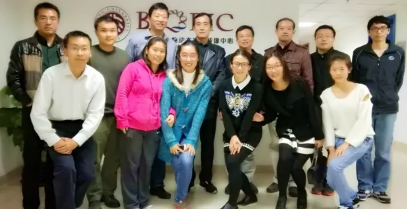 独家专访中国学者《Nature》子刊发布最大规模肺癌T细胞单细胞免疫图谱