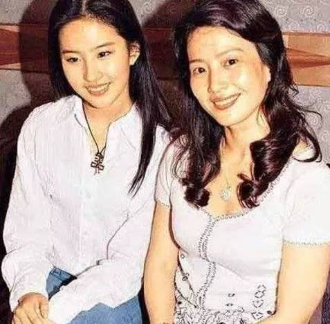 eicZhoGYCfybz3ibRciaTicGqbvPibr6AgWiat1harEyicvtiaCxNPG3VicZGhicXdQuYbxle0G7LEXdqtpvYmibWicx81ZBNA